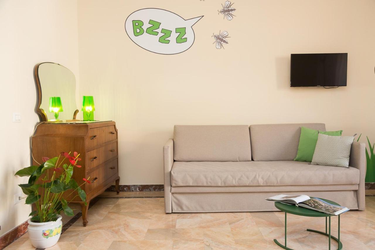 Tritone 125 Suite Рим Экстерьер фото